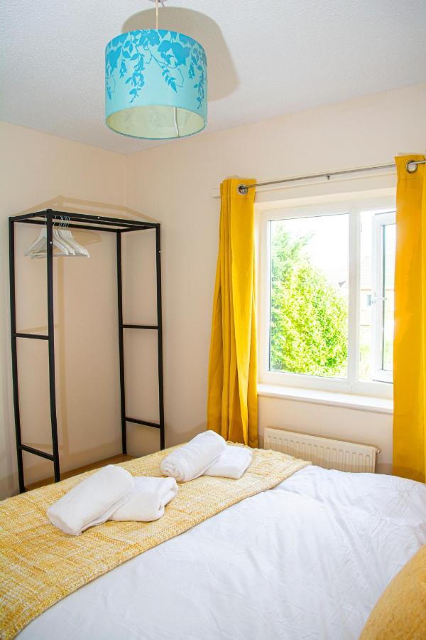Cosy 3-Bed Home Close To City Centre Манчестер Екстер'єр фото