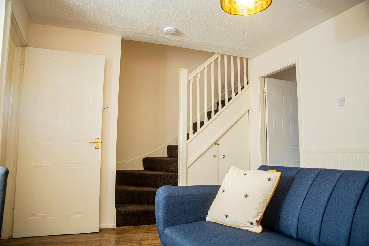 Cosy 3-Bed Home Close To City Centre Манчестер Екстер'єр фото