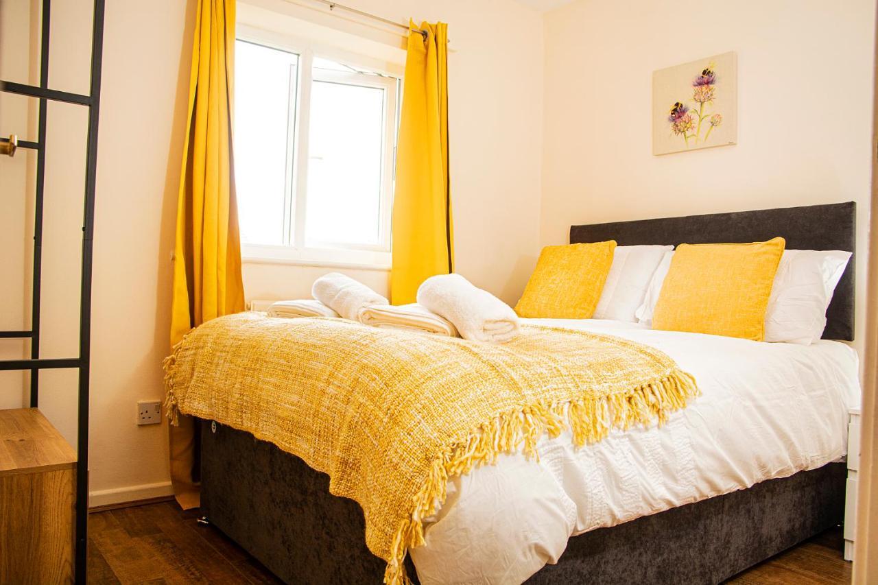 Cosy 3-Bed Home Close To City Centre Манчестер Екстер'єр фото