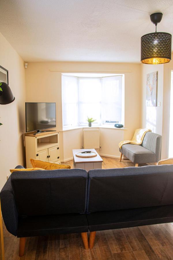 Cosy 3-Bed Home Close To City Centre Манчестер Екстер'єр фото