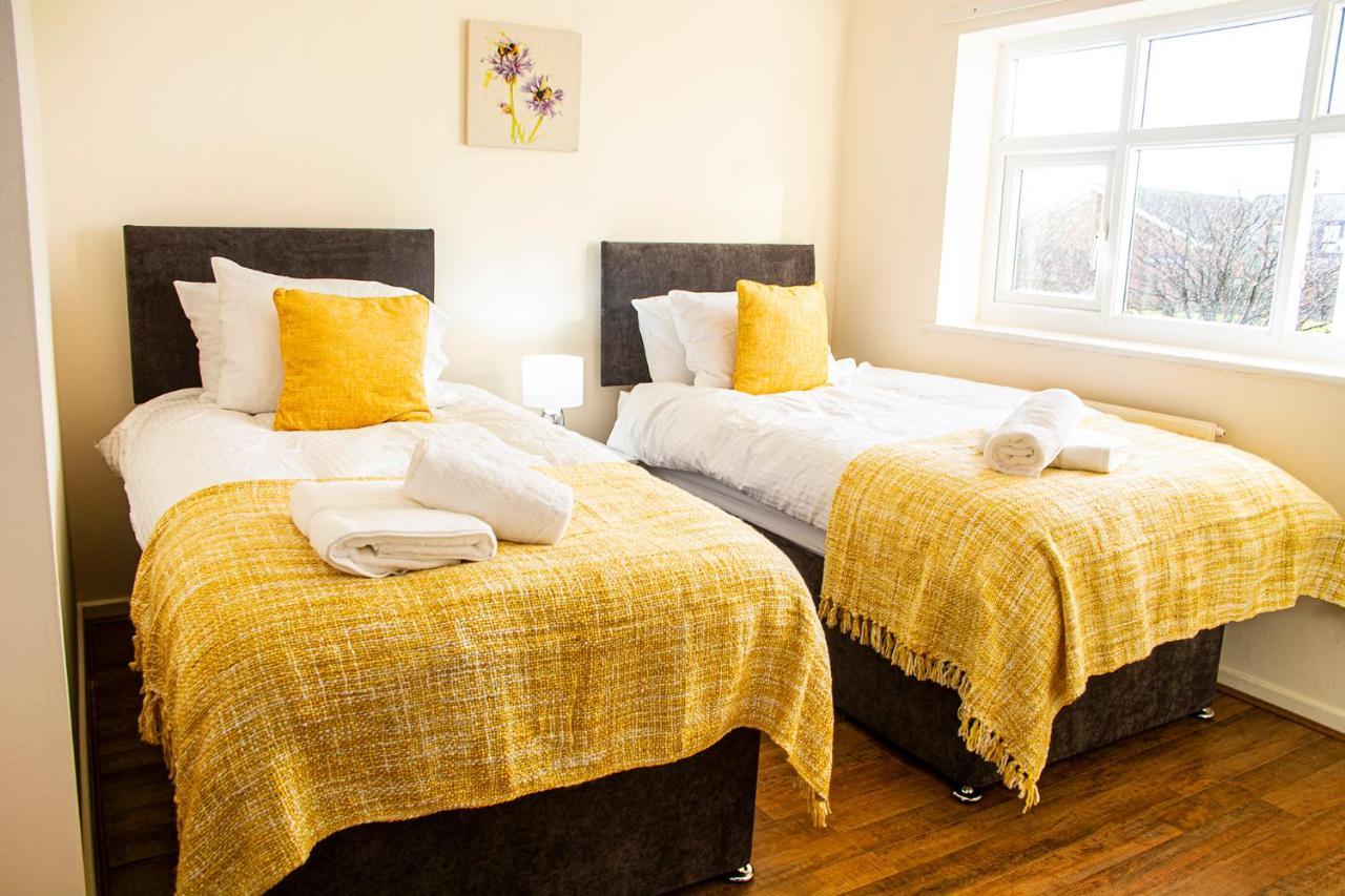 Cosy 3-Bed Home Close To City Centre Манчестер Екстер'єр фото